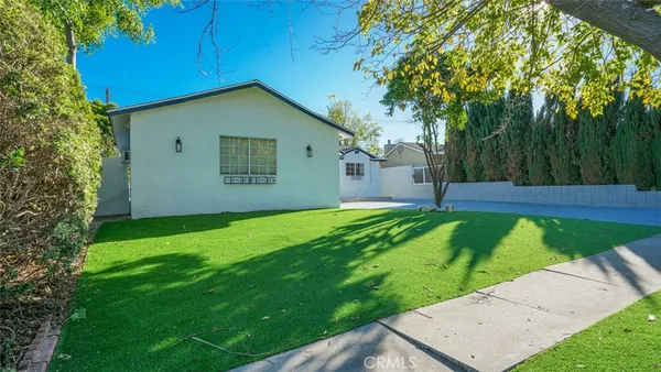 $5,775 | 24306 Gilmore Street, West Hills, CA 91307