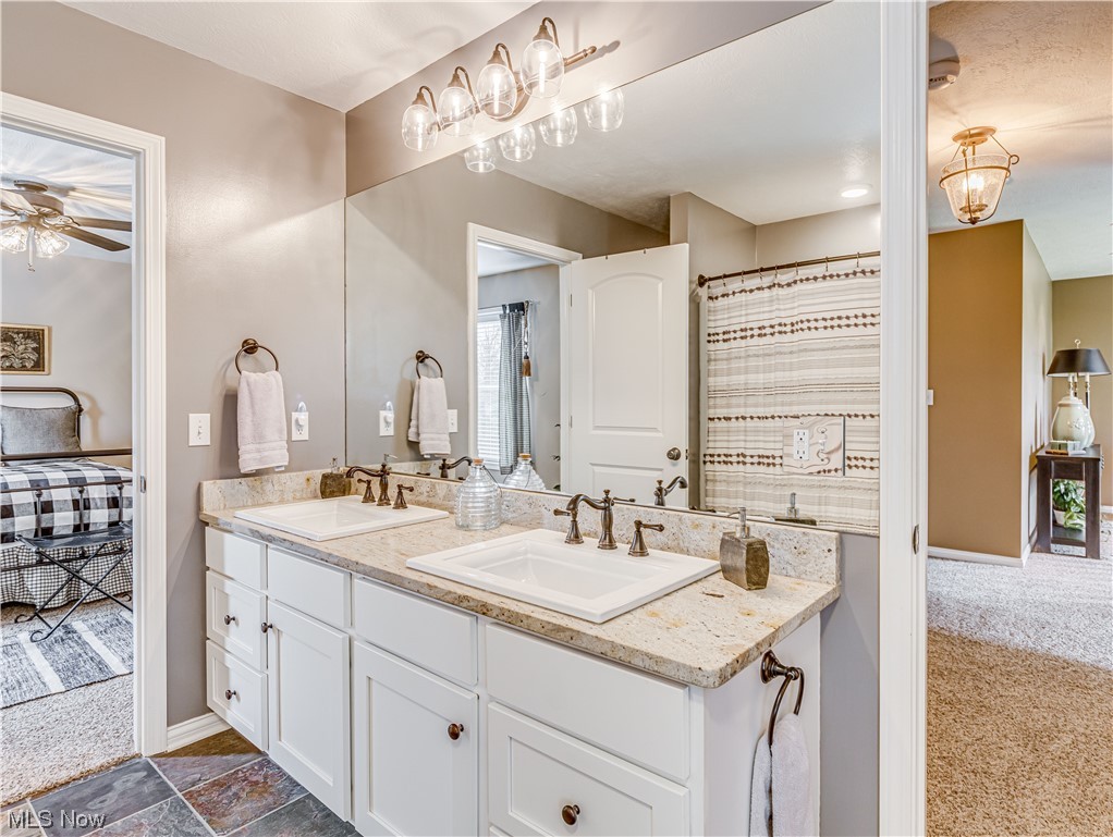 864 Ridgewood Road Wadsworth, OH 44281 - Photo 27 of 35 Private Bath