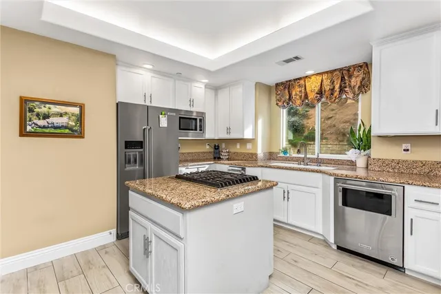 $1,350,000 | 1711 Kyle Lane, Redlands, CA 92373