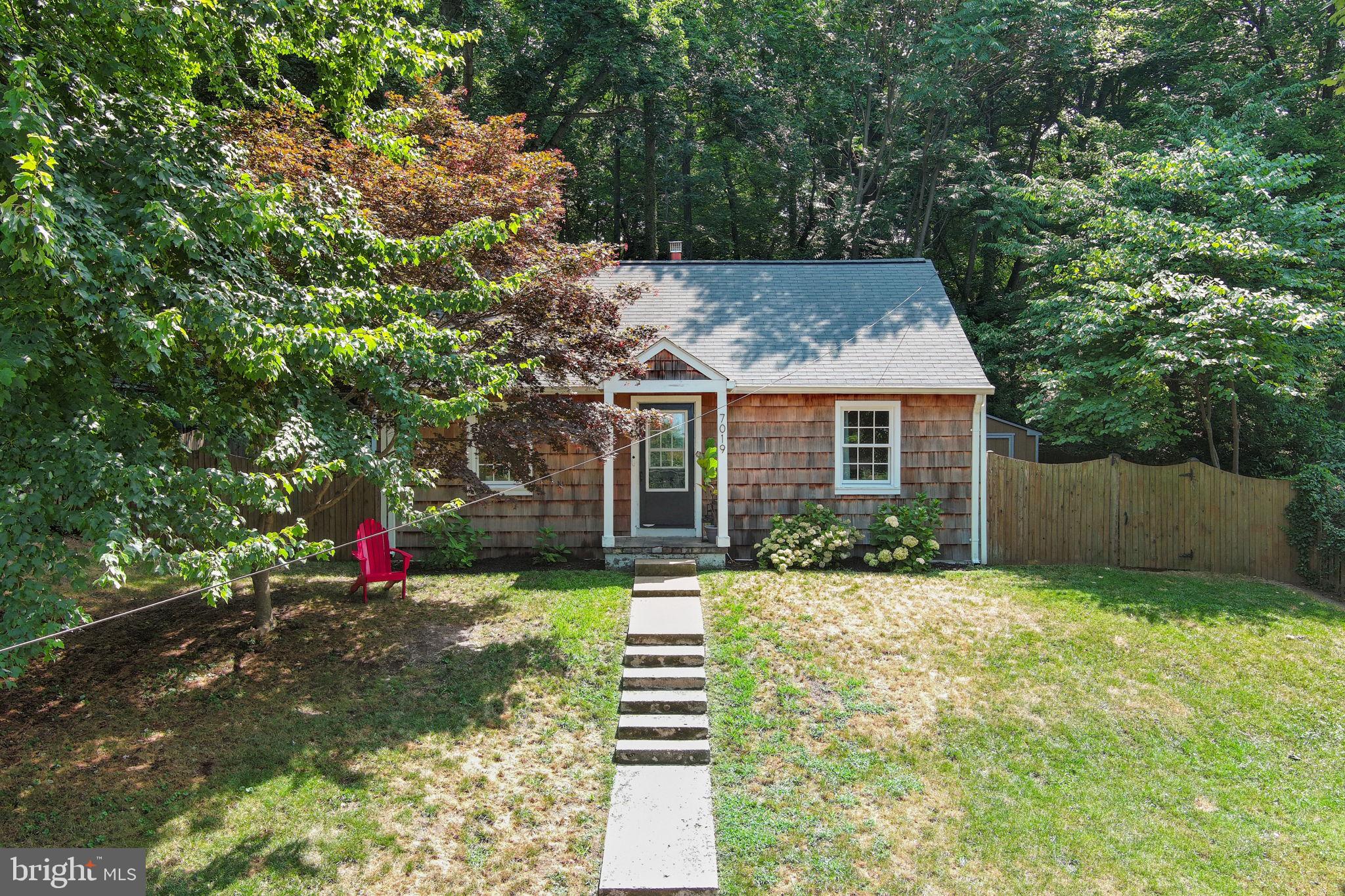 7019 Grove Road Alexandria, VA 22306 - Photo 1 of 43 Gallery Image 1