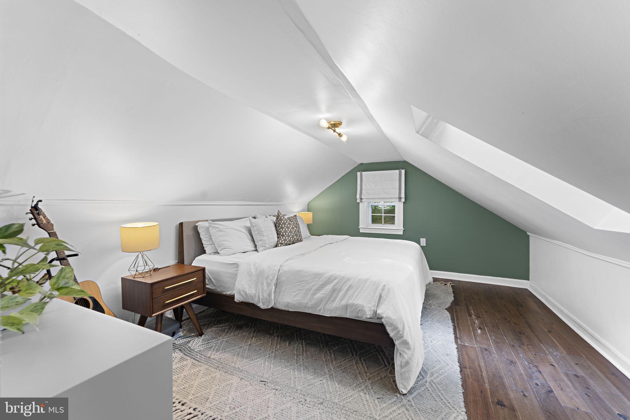 7019 Grove Road Alexandria, VA 22306 - Photo 4 of 43 Gallery Image 4