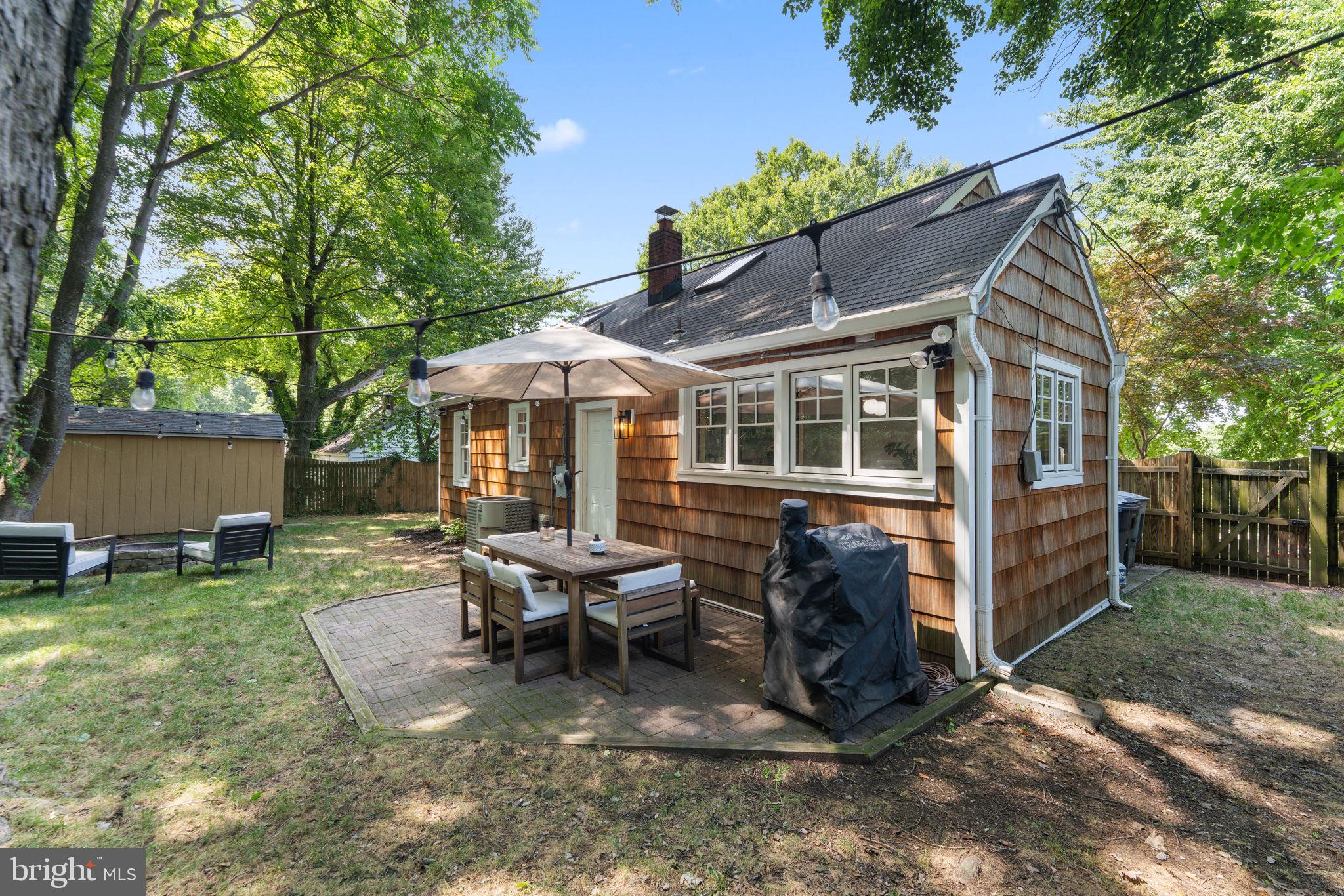 7019 Grove Road Alexandria, VA 22306 - Photo 5 of 43 Gallery Image 5