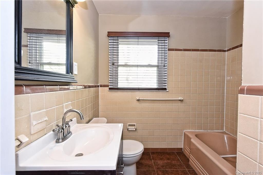 151 Sardis Road North Charlotte, NC 28270 - Photo 13 of 24 Gallery Image 13
