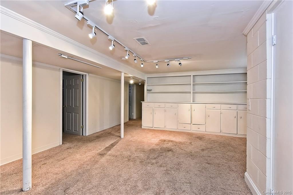151 Sardis Road North Charlotte, NC 28270 - Photo 16 of 24 Gallery Image 16