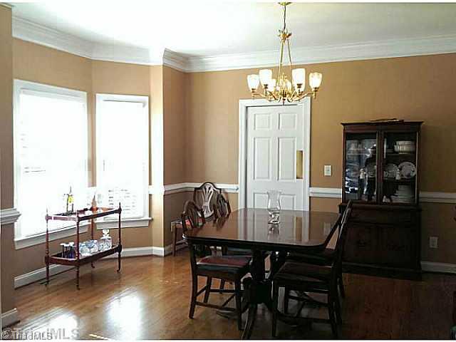 4700 Hearthstone Road Clemmons, NC 27012 - Photo 4 of 16 Dining Room.