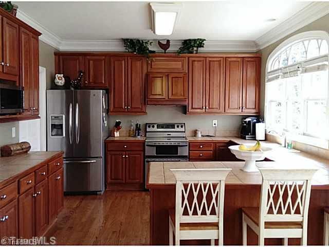 4700 Hearthstone Road Clemmons, NC 27012 - Photo 5 of 16 Kitchen.