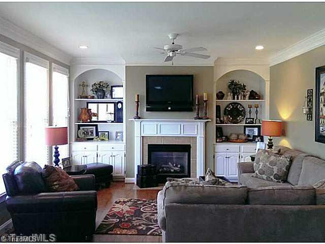 4700 Hearthstone Road Clemmons, NC 27012 - Photo 8 of 16 Den/Family/Great Room.