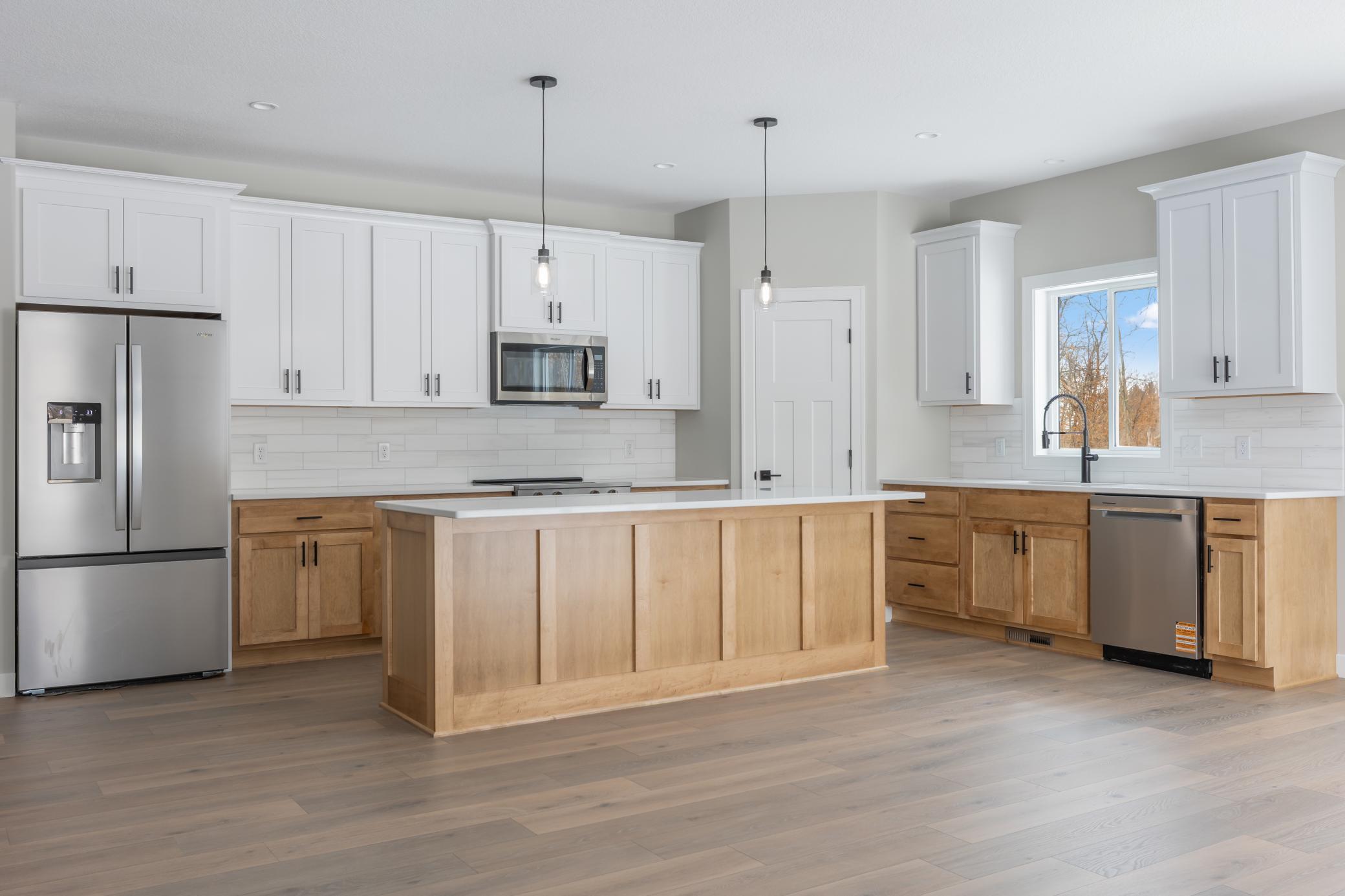 30937 Gopher Lane Breezy Point, MN 56472 - Photo 2 of 37