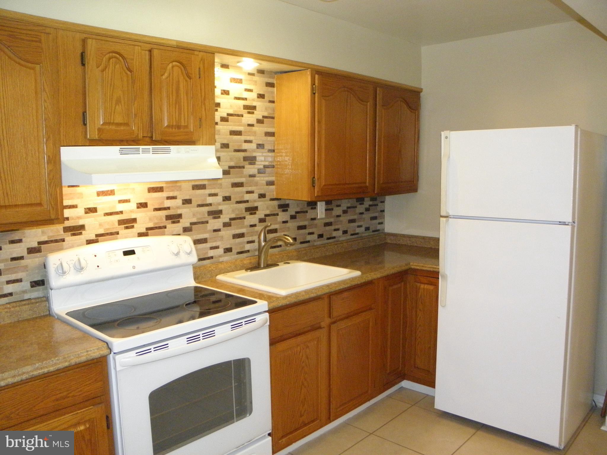 1214 Primrose Avenue Rosedale, MD 21237 - Photo 8 of 28