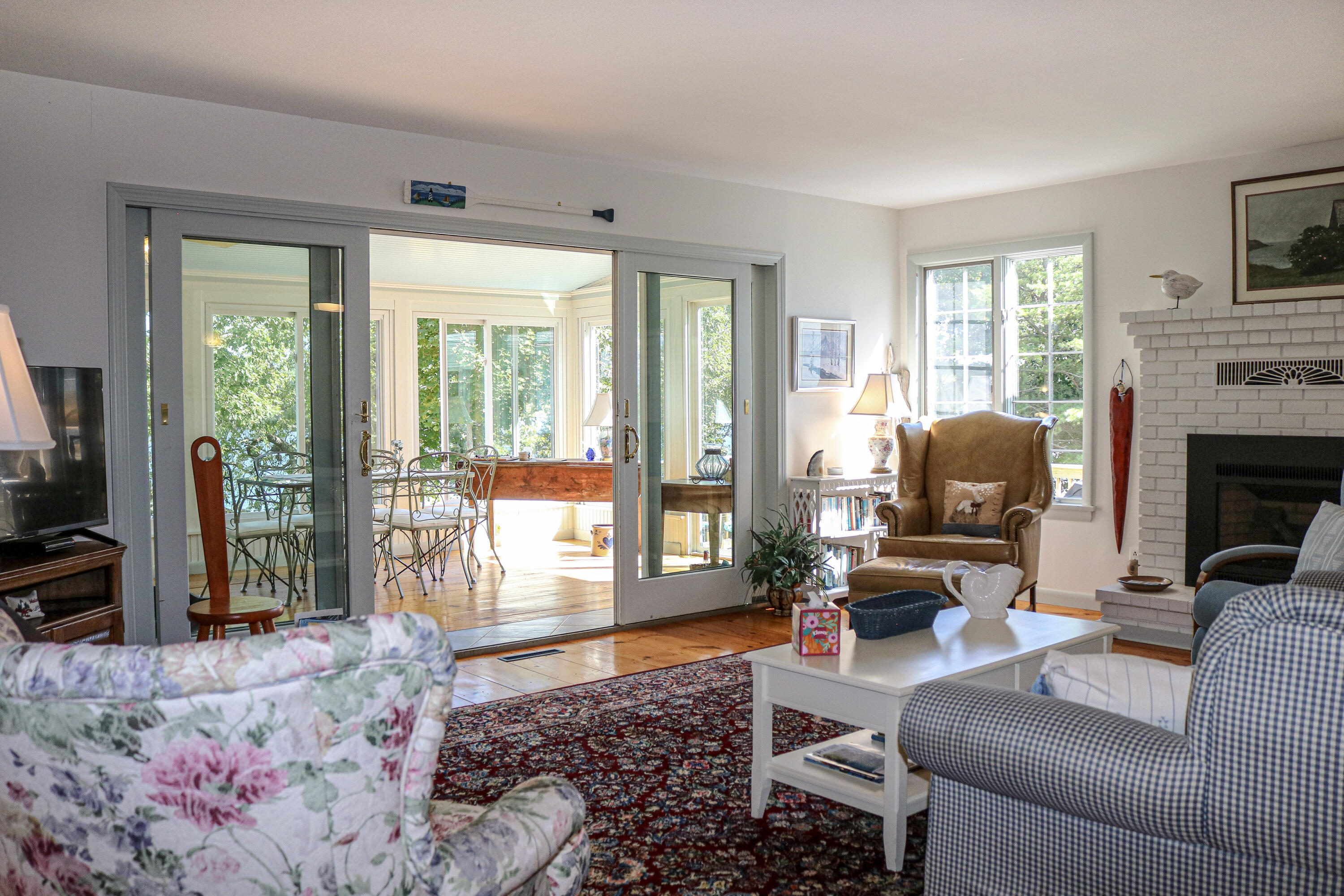 295 Mills Road Newcastle, ME 04553 - Photo 18 of 55 Living Room
