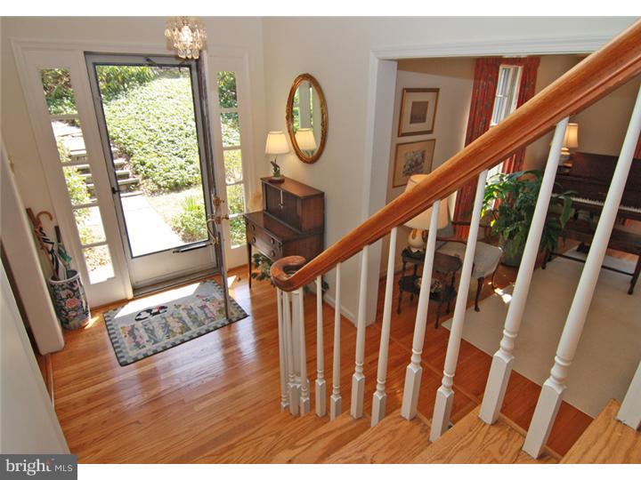 570 Bair Road Berwyn, PA 19312 - Photo 2 of 25
