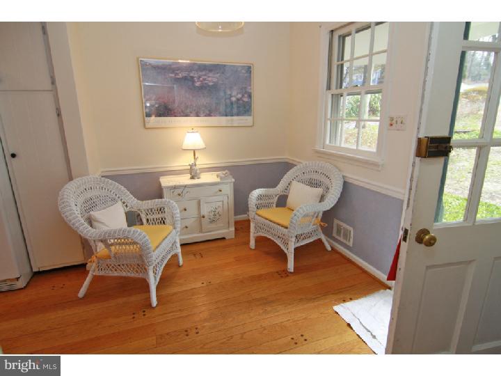 570 Bair Road Berwyn, PA 19312 - Photo 11 of 25 Breakfast Room
