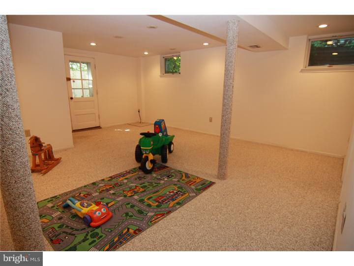 570 Bair Road Berwyn, PA 19312 - Photo 13 of 25 Basement - Finished