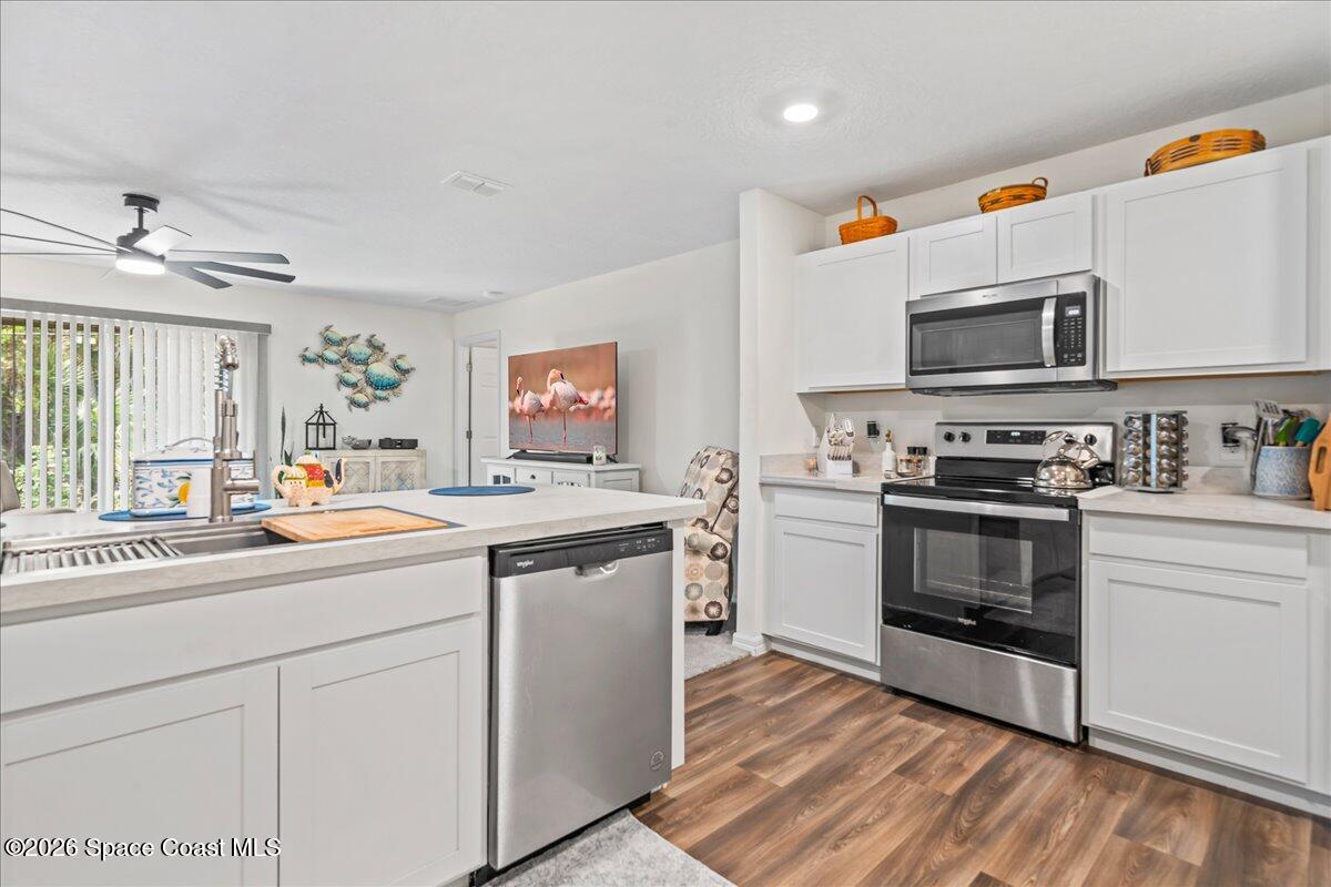 172 Frederick Street Southwest Palm Bay, FL 32908 - Photo 9 of 28 09-untitled-8