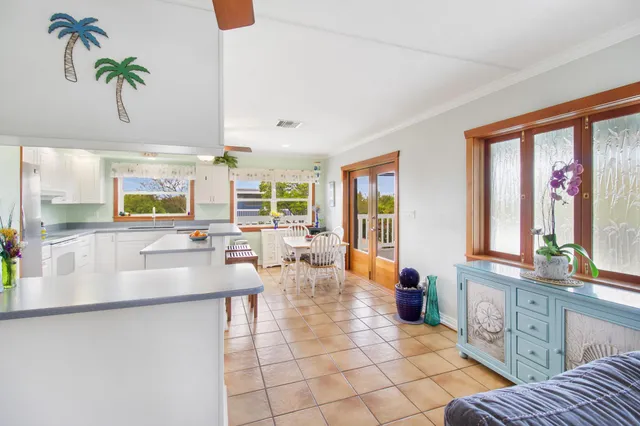 $949,000 | 25057 7th Street, Summerland Key, FL 33042