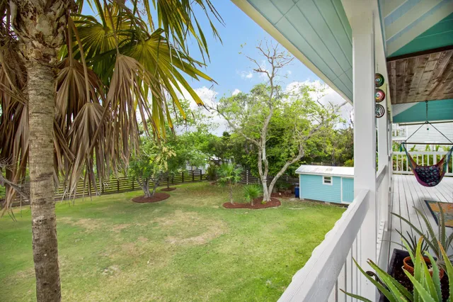 $949,000 | 25057 7th Street, Summerland Key, FL 33042