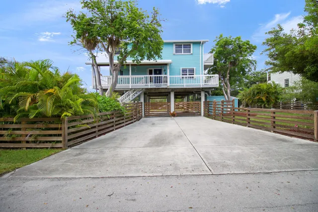 $949,000 | 25057 7th Street, Summerland Key, FL 33042