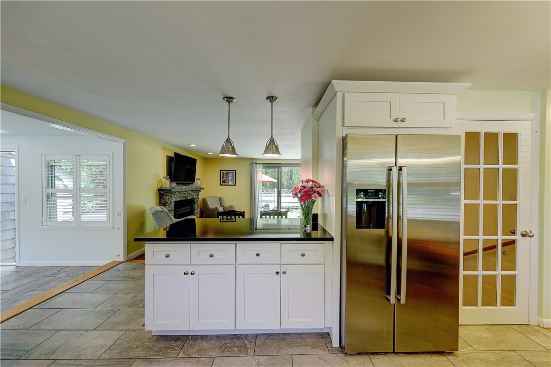 5 Lafayette Road Barrington, RI 02806 - Photo 14 of 32