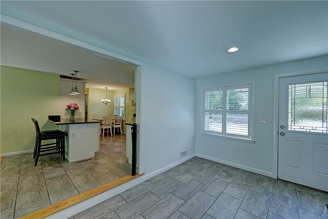 5 Lafayette Road Barrington, RI 02806 - Photo 16 of 32