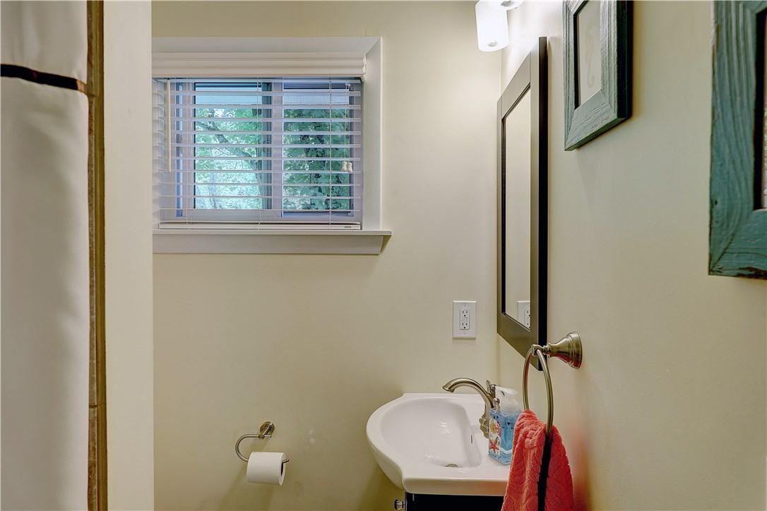 5 Lafayette Road Barrington, RI 02806 - Photo 17 of 32