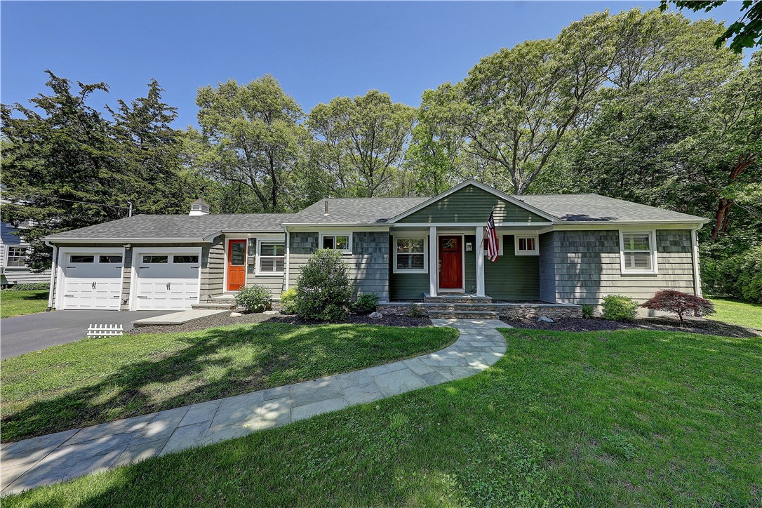 5 Lafayette Road Barrington, RI 02806 - Photo 2 of 32