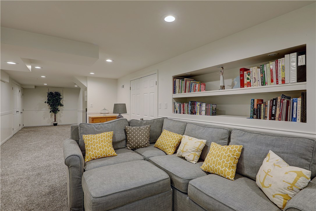 5 Lafayette Road Barrington, RI 02806 - Photo 28 of 32