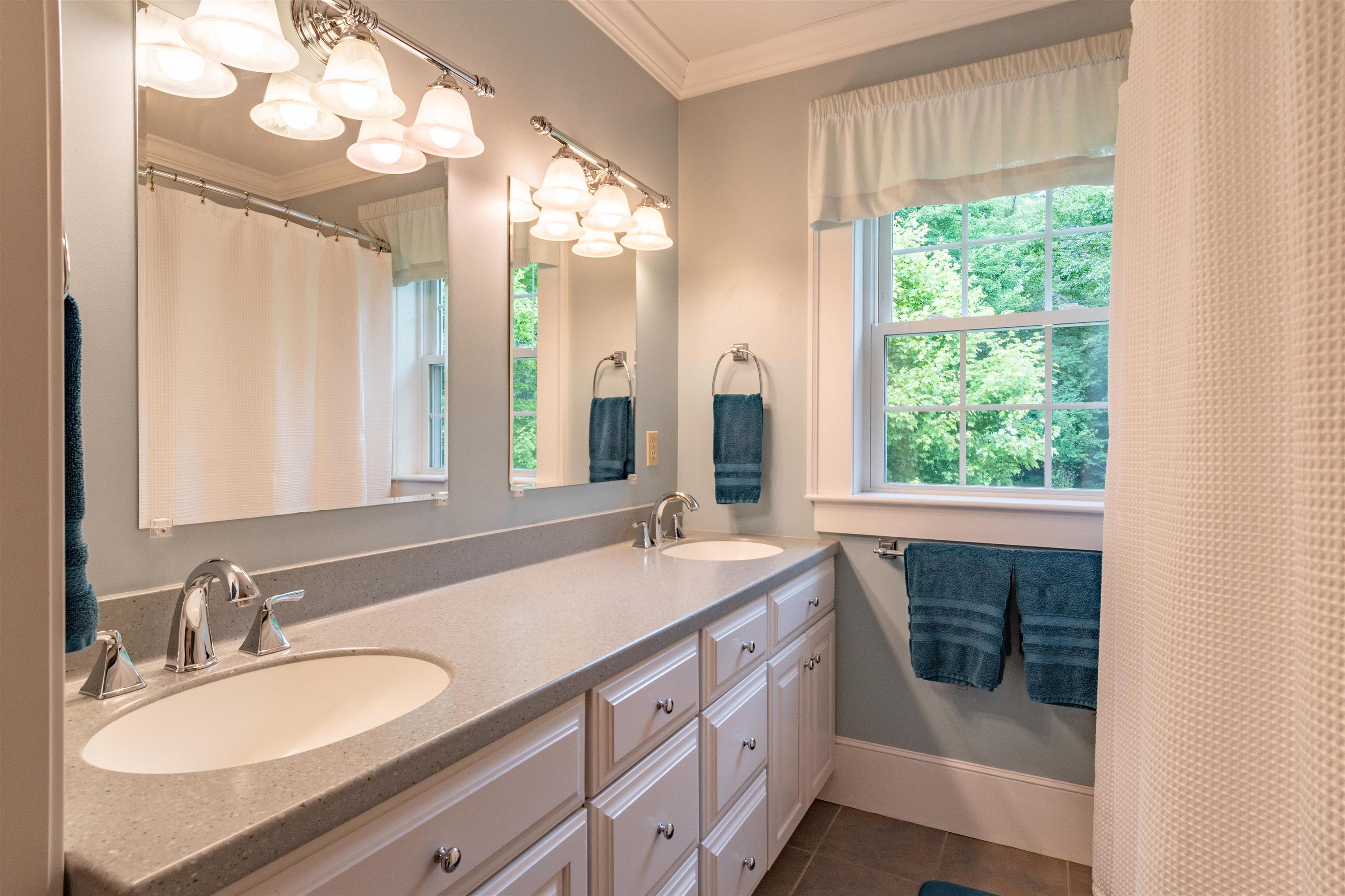 147 Oak Hill Road Concord, NH 03301 - Photo 36 of 40