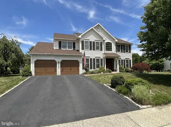 $489,900 | 1115 Stonehenge Drive, Reading, PA 19606