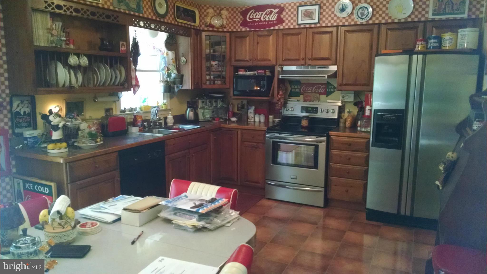 51 Homehurst Lane Elkton, MD 21921 - Photo 2 of 25 Kitchen