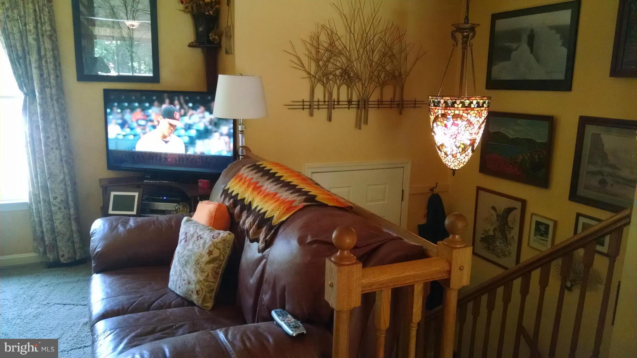 51 Homehurst Lane Elkton, MD 21921 - Photo 5 of 25 Living Room