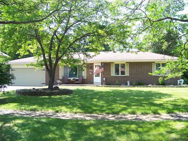210 Spring Tree Lane Greece, NY 14612 - Photo 1 of 1 Exterior Front