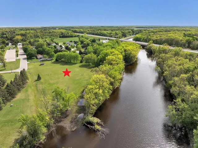 $99,900 | 116 Holtwood Way, Oconto, WI 54153