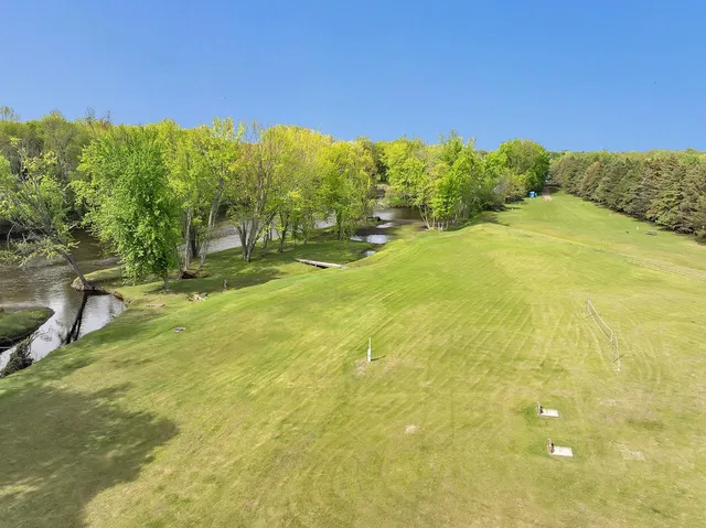 $99,900 | 116 Holtwood Way, Oconto, WI 54153