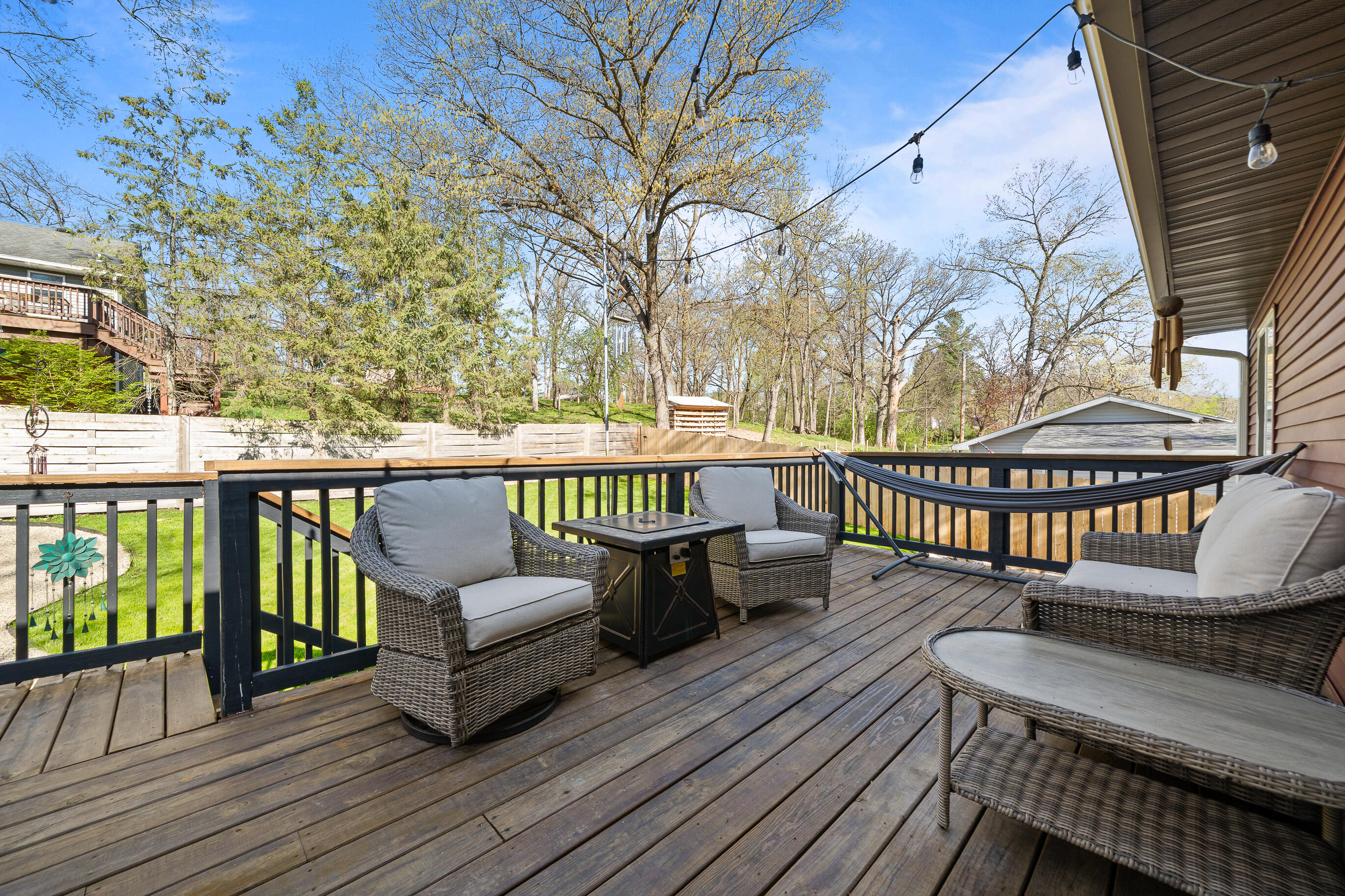 N3311 Queen Road Geneva, WI 53147 - Photo 14 of 51 Deck
