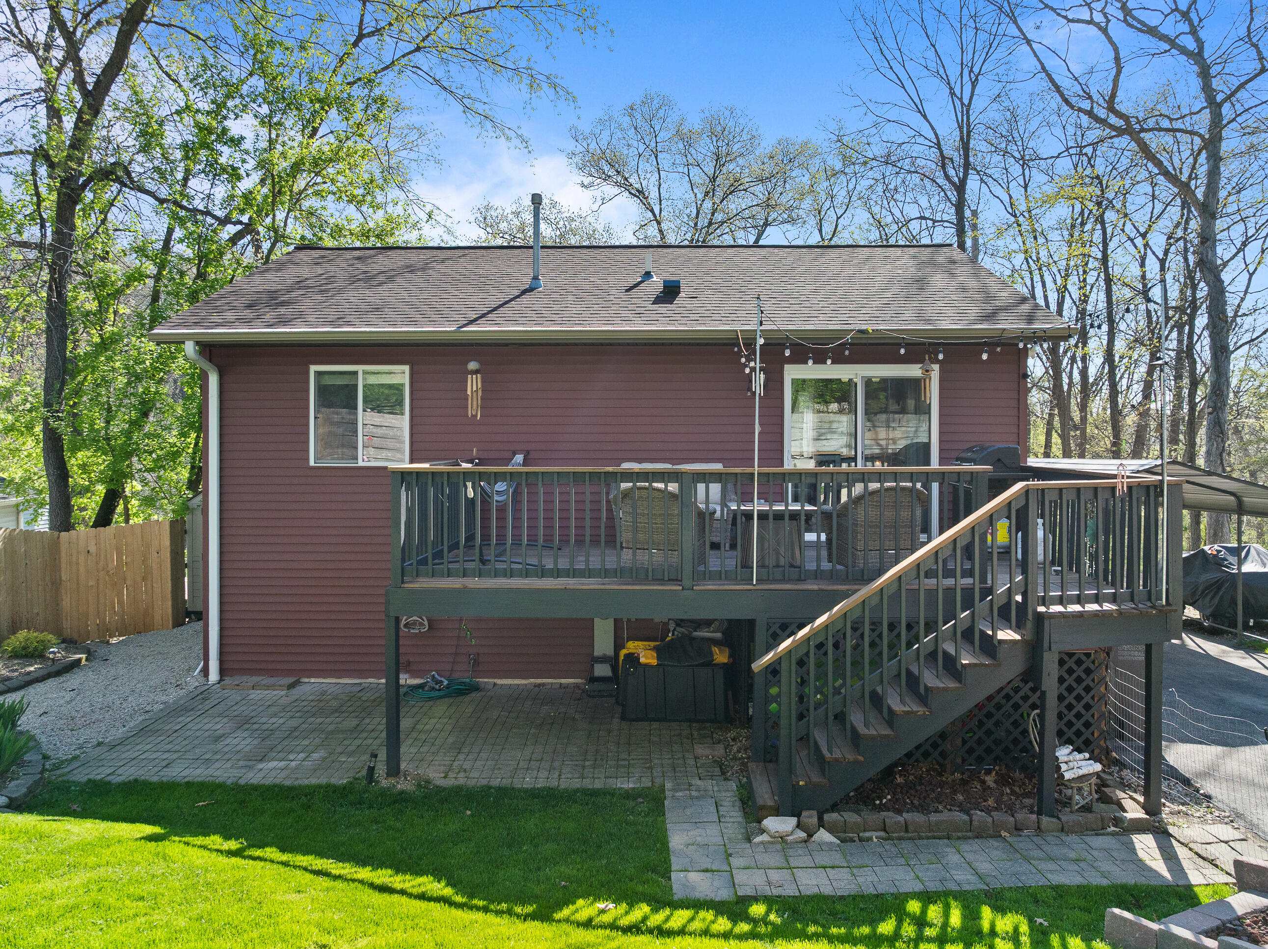 N3311 Queen Road Geneva, WI 53147 - Photo 8 of 51 Deck
