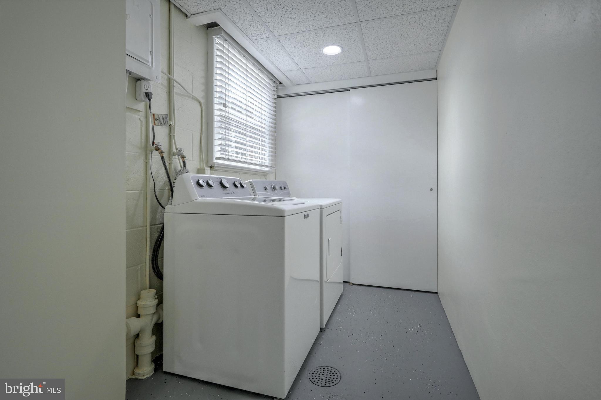 2265 Sutton Road York, PA 17403 - Photo 27 of 36