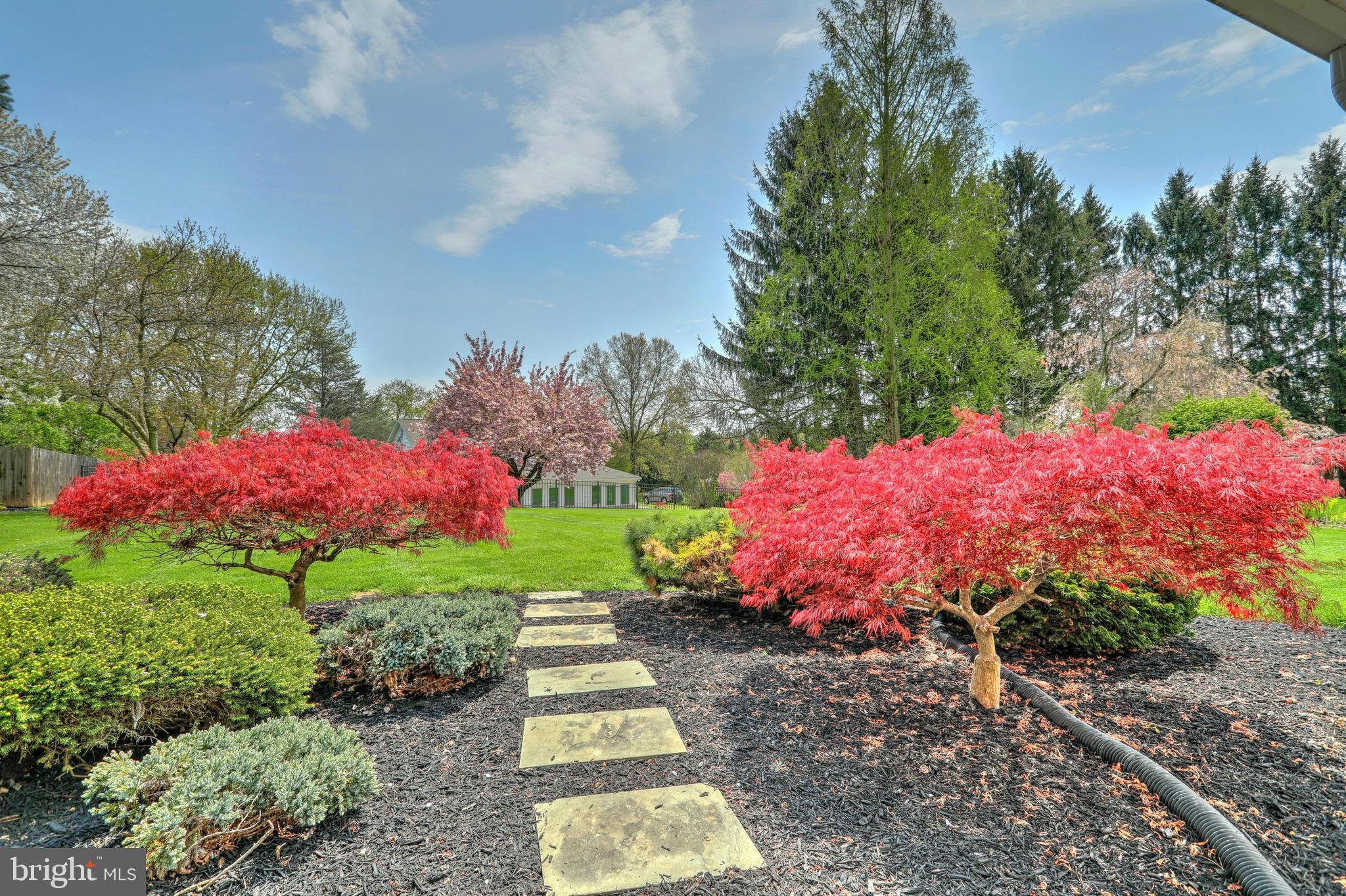 2265 Sutton Road York, PA 17403 - Photo 33 of 36