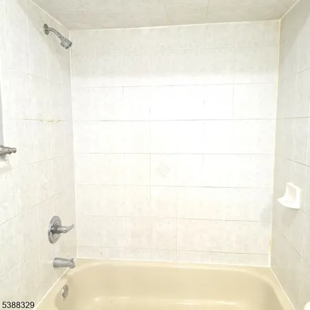 $2,600 | 22 Boylan Street, Unit 1, Newark, NJ 07106