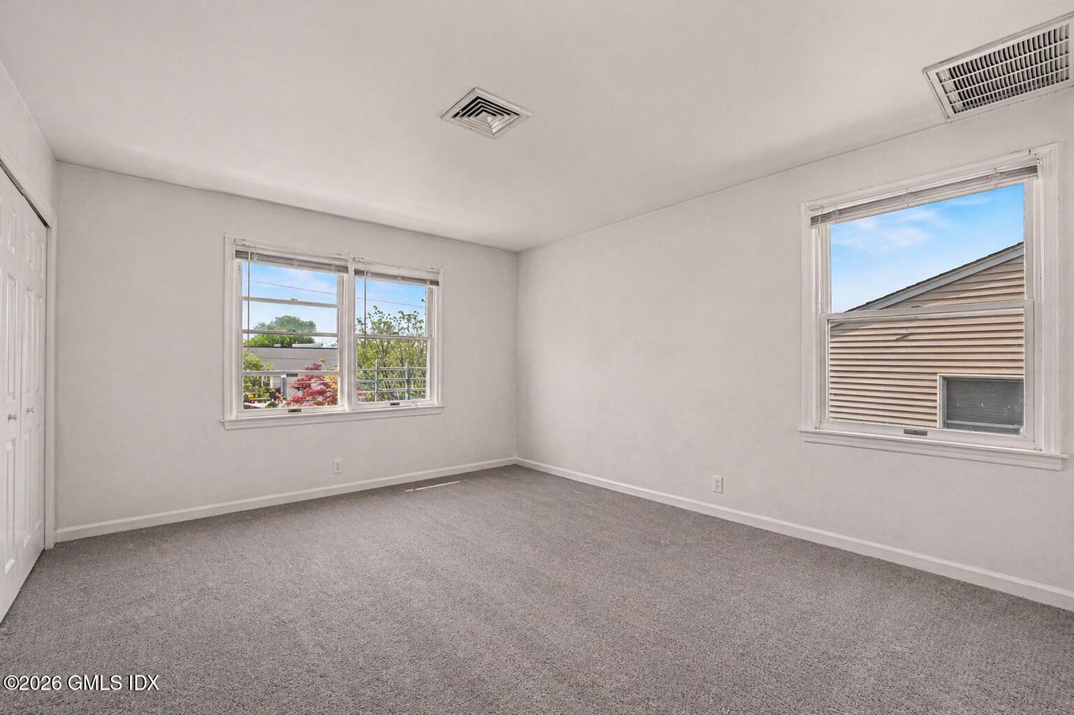 21 Division Street, Unit A Greenwich, CT 06830 - Photo 12 of 17 32 - DSTW