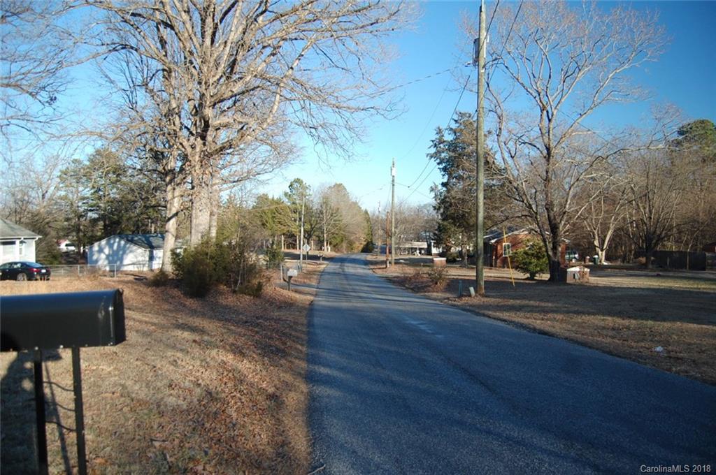 153 Wall Road, Unit 4 Lexington, NC 27292 - Photo 4 of 15 Gallery Image 4