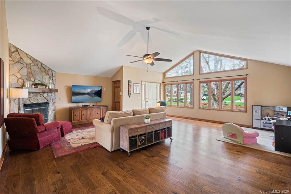 7635 Old Post Road Denver, NC 28037 - Photo 5 of 24 Gallery Image 5