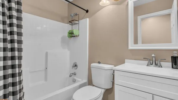 $4,000 | 37523 Durwent Drive, Indio, CA 92203