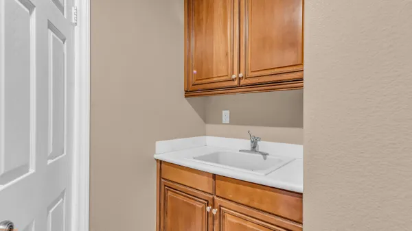 $4,000 | 37523 Durwent Drive, Indio, CA 92203