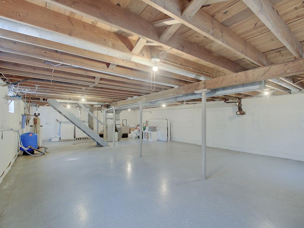 11035 Ruckle Street Indianapolis, IN 46280 - Photo 22 of 25 Gallery Image 22