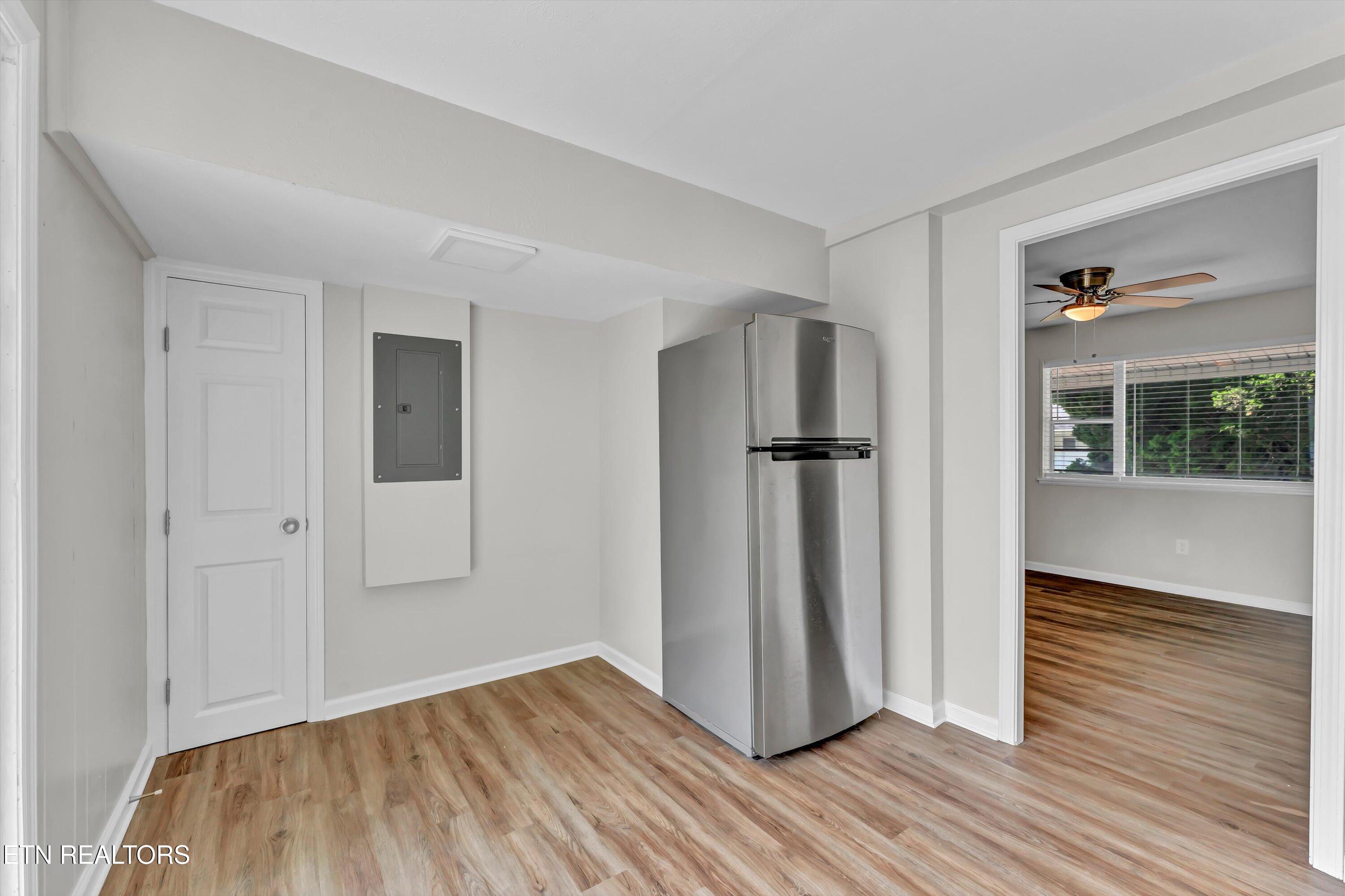 169 Tacoma Road Oak Ridge, TN 37830 - Photo 6 of 13 06-440 E Tn Ave-6