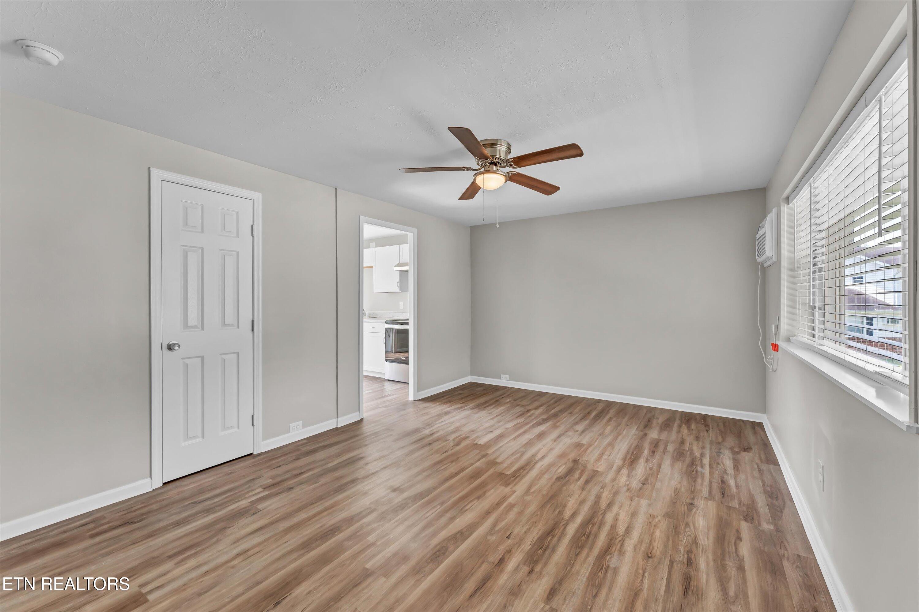 169 Tacoma Road Oak Ridge, TN 37830 - Photo 9 of 13 16-440 E Tn Ave-16