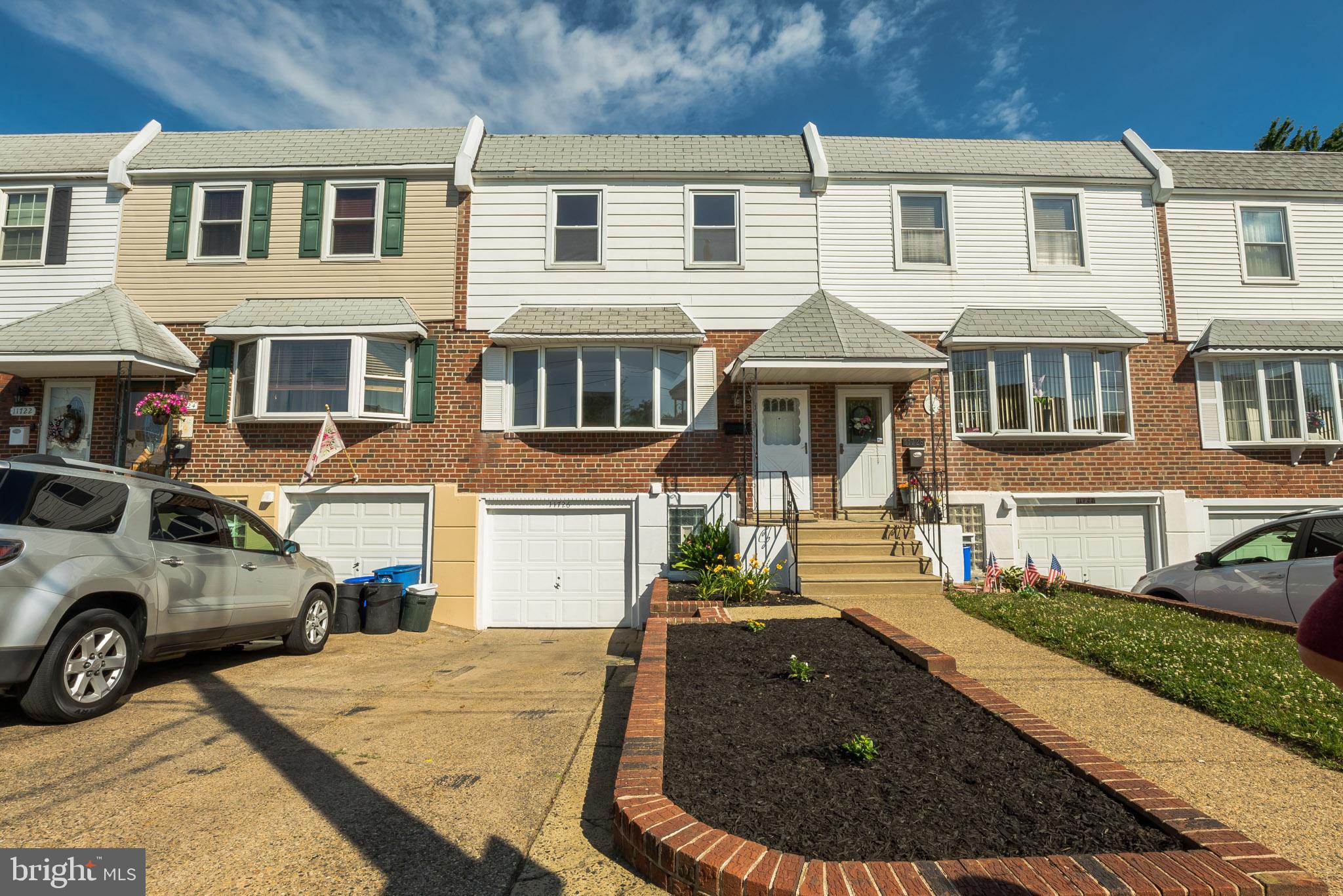 11726 Colman Road Philadelphia, PA 19154 - Photo 1 of 30 Front of the Home