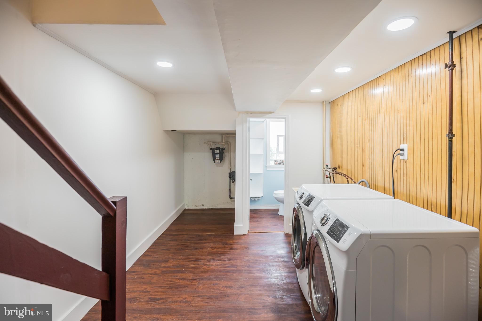 11726 Colman Road Philadelphia, PA 19154 - Photo 24 of 30 Laundry Area