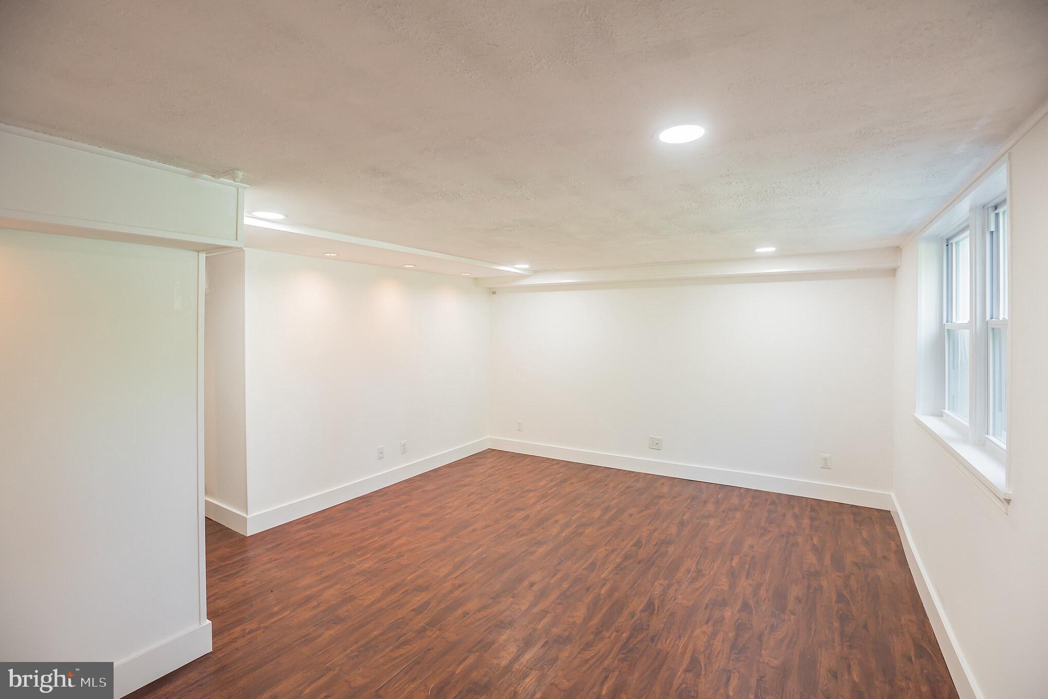 11726 Colman Road Philadelphia, PA 19154 - Photo 27 of 30 Family Room or Basement Area