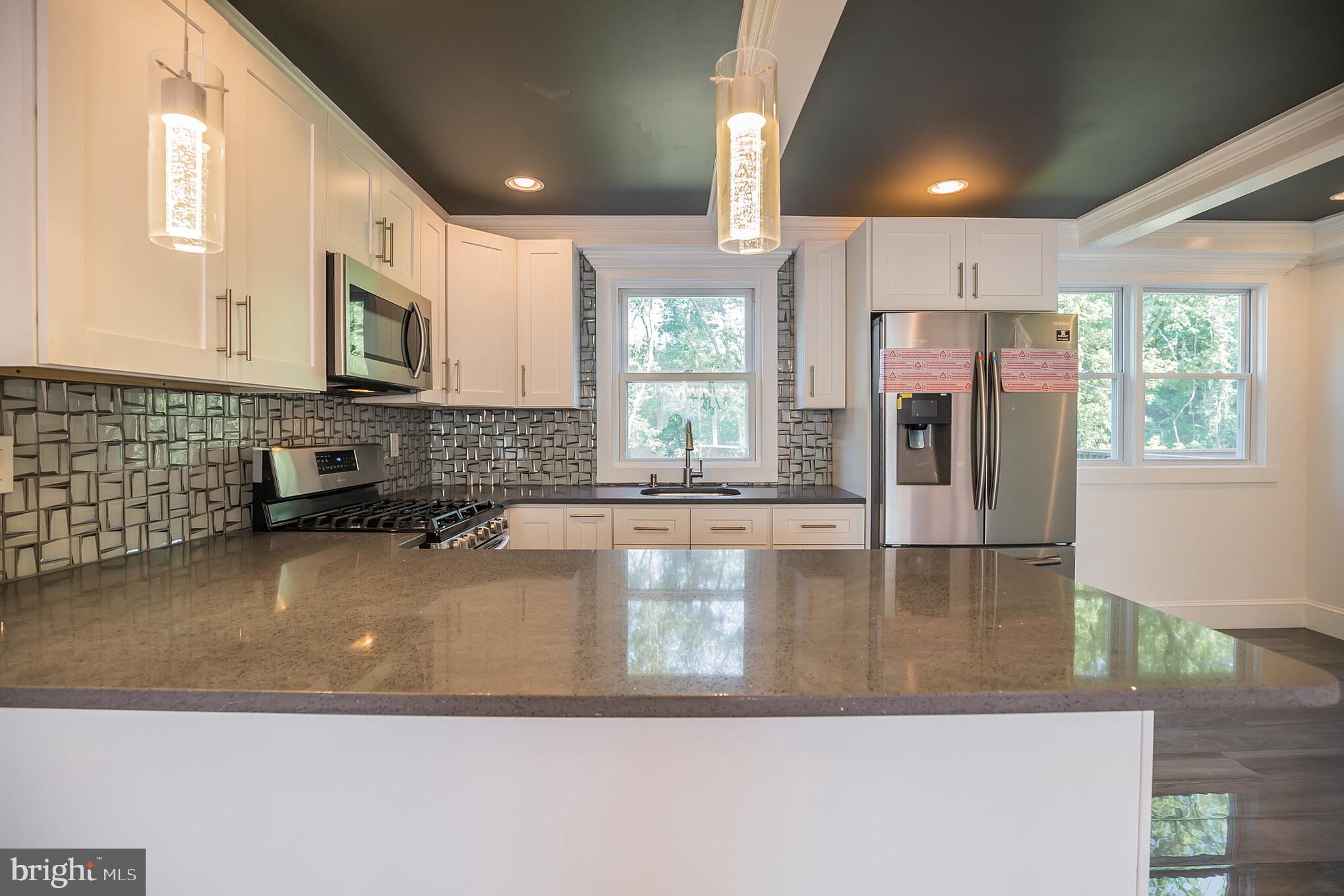11726 Colman Road Philadelphia, PA 19154 - Photo 8 of 30 Kitchen Island